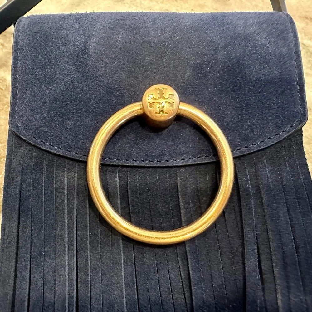 Rare Tory Burch Farrah Suede Fringe Smartphone Crossbody - Navy - EUC! - Picture 3 of 6